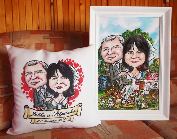 Svatební karikatura na polštářku a zarámovaný obraz